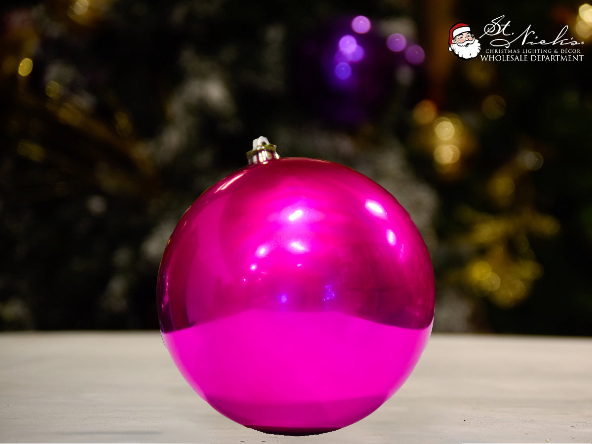 pink-shiny-ball-christmas-tree-decor-ornament-st-nicks-CA