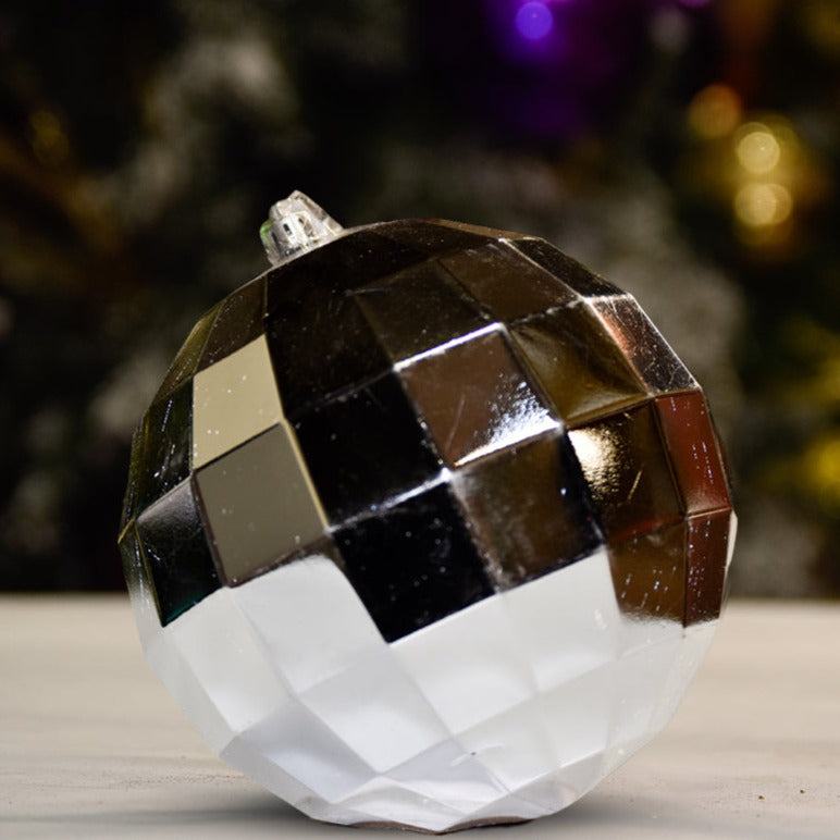silver-shiny-diamond-christmas-tree-decor-ornament-st-nicks-CA