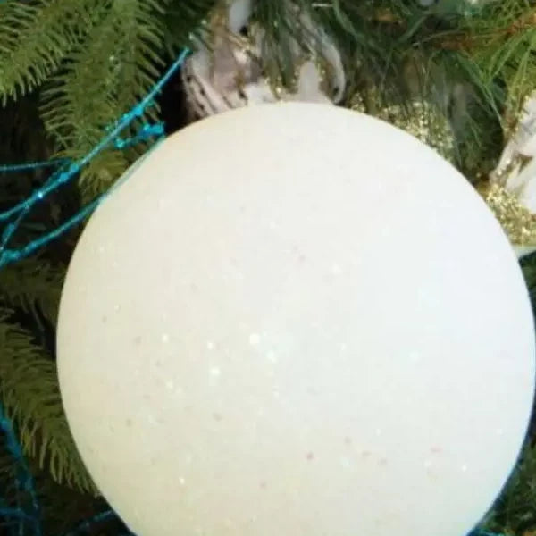 white-glitter-ball-ornament-449